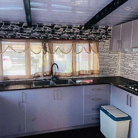 อัล-มินฮาจ เซอร์วิซ อพาร์ตเมนต์ Apartment นาดี ภายนอก รูปภาพ