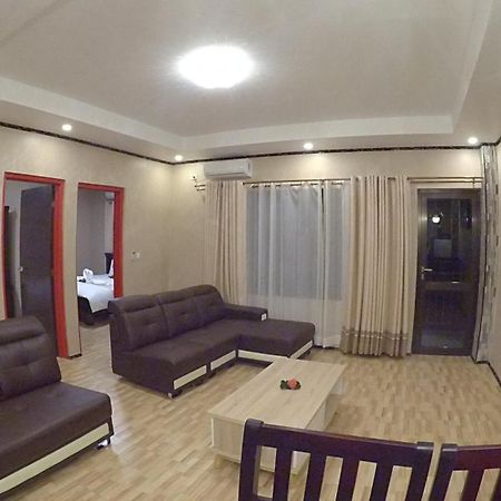 อัล-มินฮาจ เซอร์วิซ อพาร์ตเมนต์ Apartment นาดี ภายนอก รูปภาพ