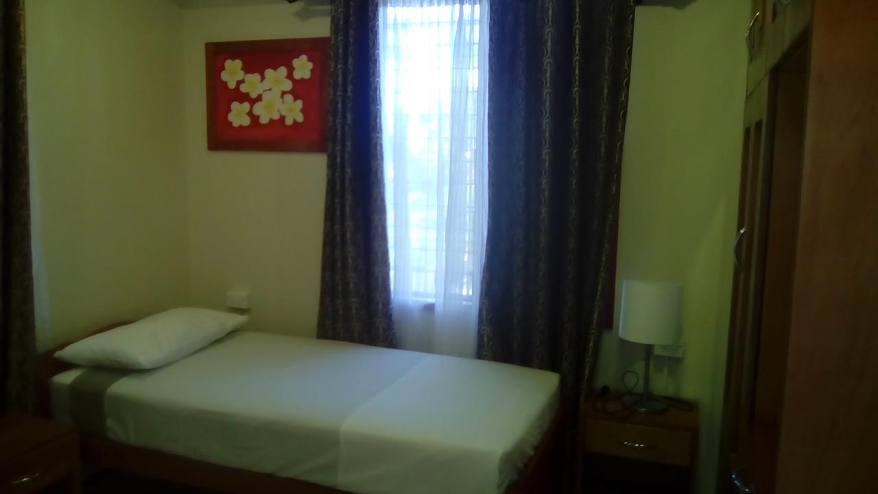 อัล-มินฮาจ เซอร์วิซ อพาร์ตเมนต์ Apartment นาดี ภายนอก รูปภาพ
