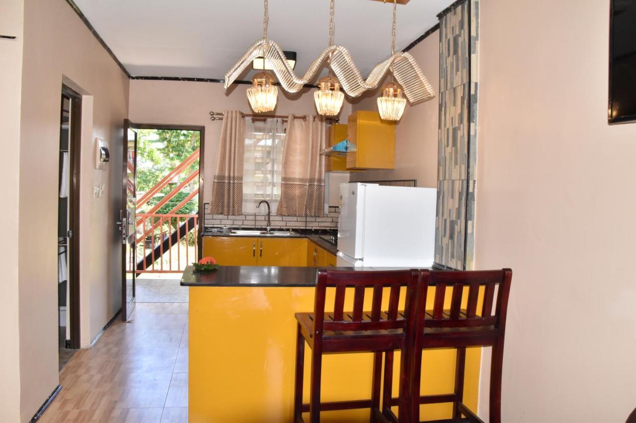 อัล-มินฮาจ เซอร์วิซ อพาร์ตเมนต์ Apartment นาดี ภายนอก รูปภาพ