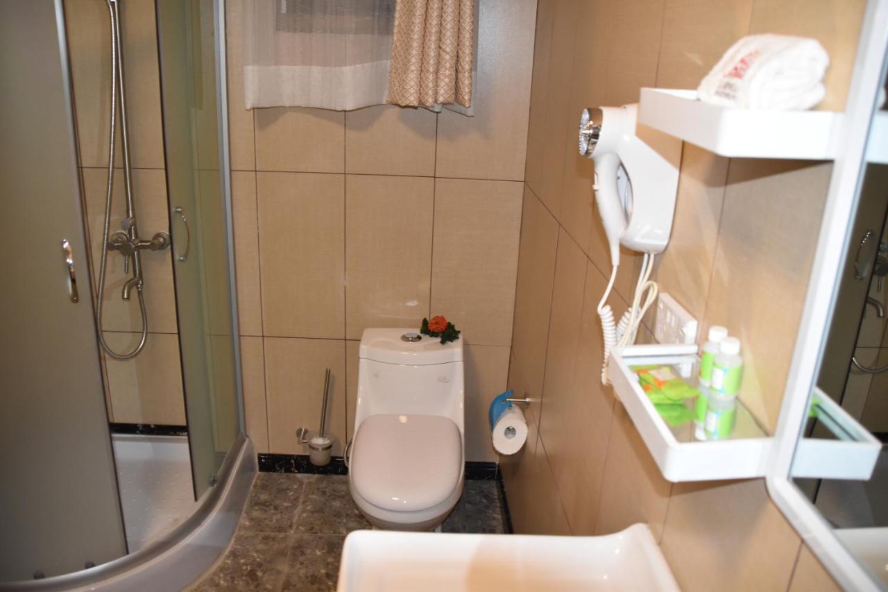 อัล-มินฮาจ เซอร์วิซ อพาร์ตเมนต์ Apartment นาดี ภายนอก รูปภาพ